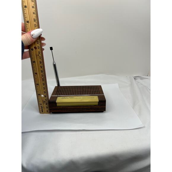 Vintage Realistic Crystal Controlled Weatheradio Radio Model 12-152A - Picture 7 of 7